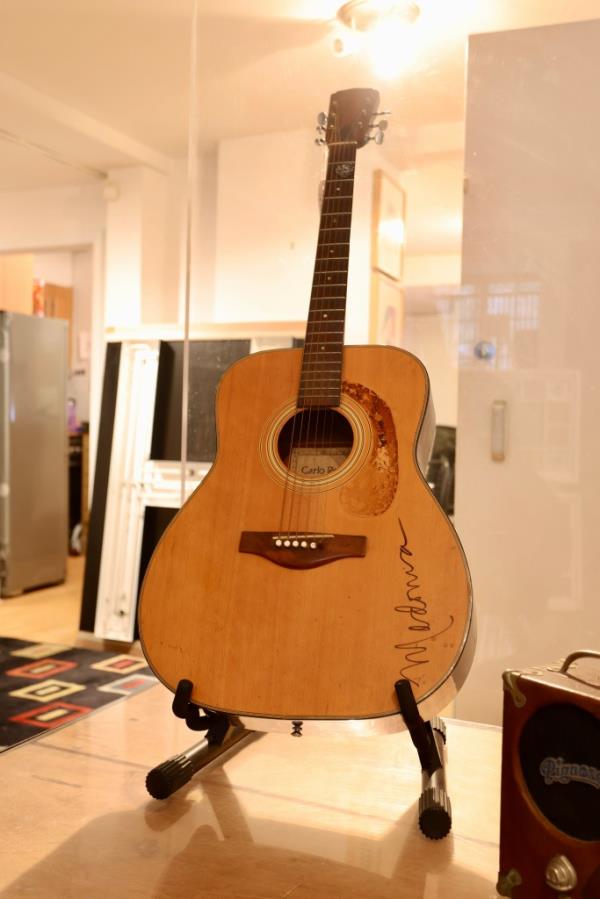 Madonna's acoustic guitar